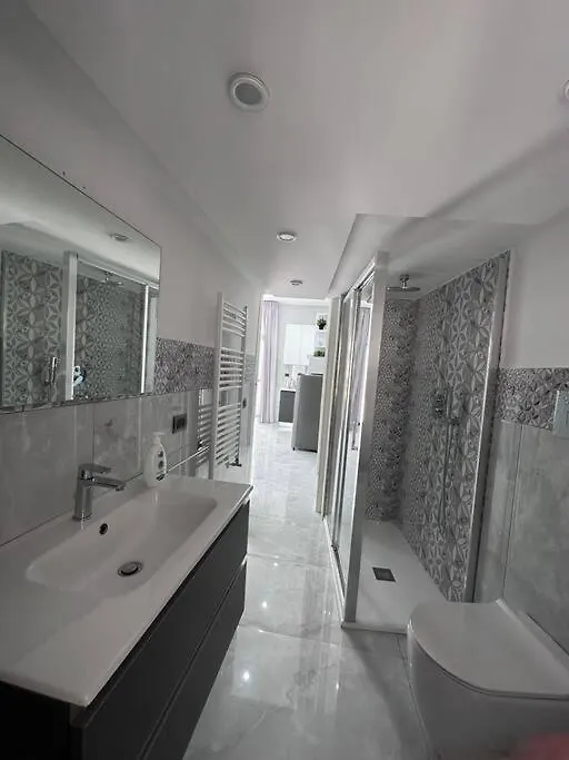 Suite Nunu Santa Lucia Napoli 0*, Naples Italy