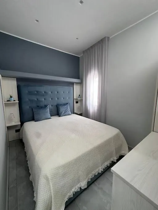 Suite Nunu Santa Lucia Napoli contacts
